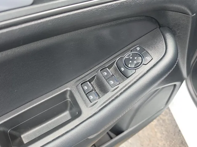 2024 Ford Edge SE photo 18
