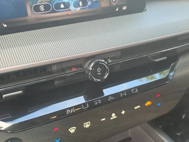2025 Nissan Murano SV photo 29
