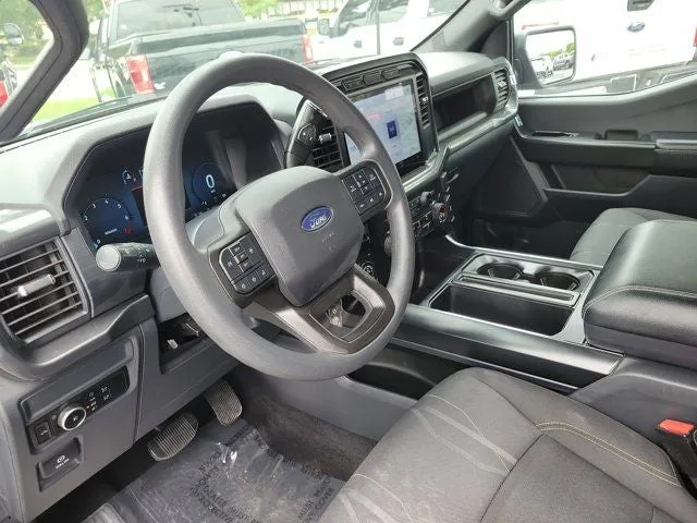 2024 Ford F-150 STX photo 15