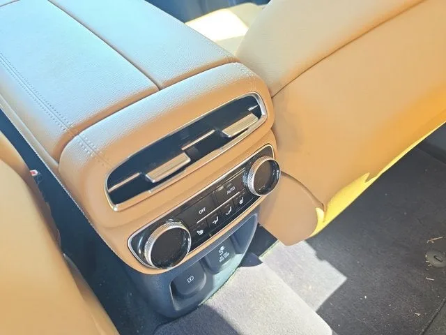 2021 Genesis GV80 2.5T photo 18