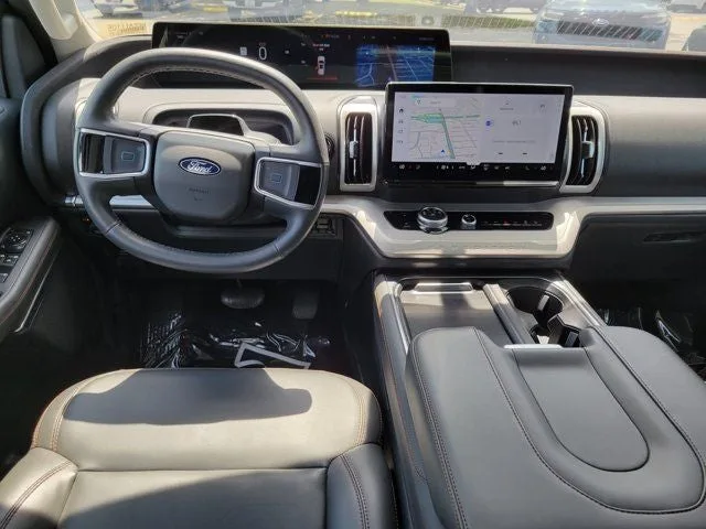 2025 Ford Expedition Max Active photo 16