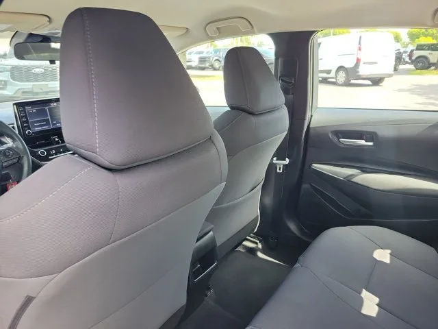 2021 Toyota Corolla LE photo 14