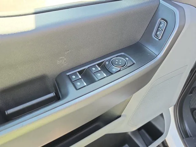 2025 Ford F-250SD XLT photo 18