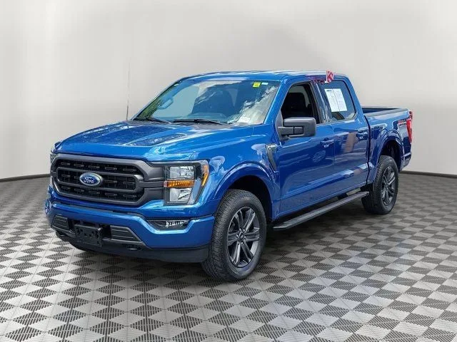 2023 Ford F-150 XLT FX4 Sport photo 3