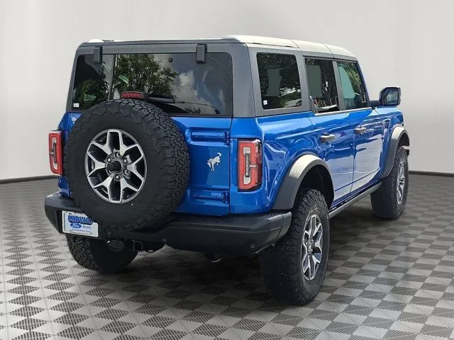 2024 Ford Bronco Badlands photo 6