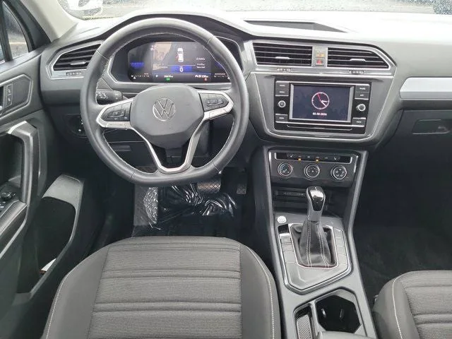 2024 Volkswagen Tiguan 2.0T S photo 18