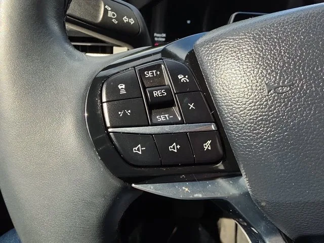 2025 Ford Explorer Platinum photo 22