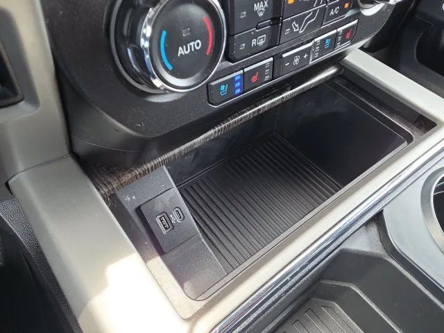 2021 Ford F-250SD Lariat photo 26