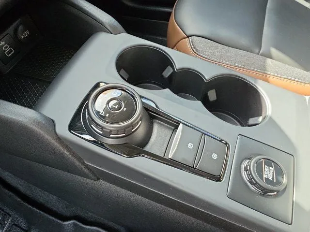 2024 Ford Bronco Sport Outer Banks photo 24