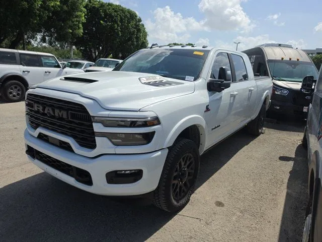 2026 RAM 2500 Limited Night Edition photo 2