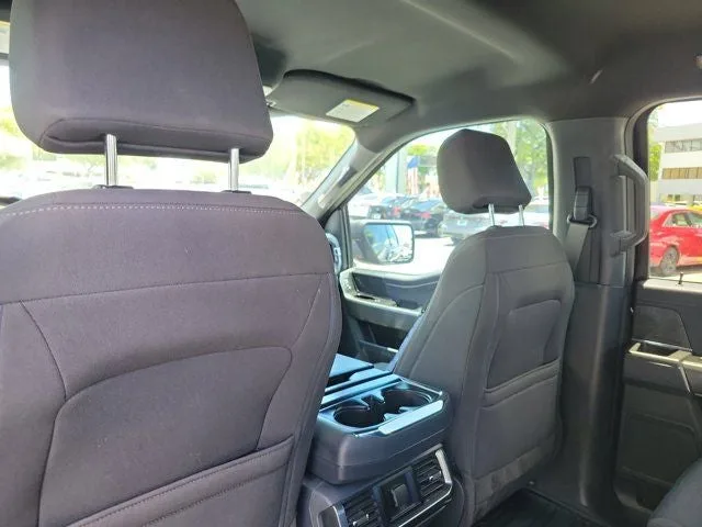 2023 Ford F-150 XLT SPORT photo 13