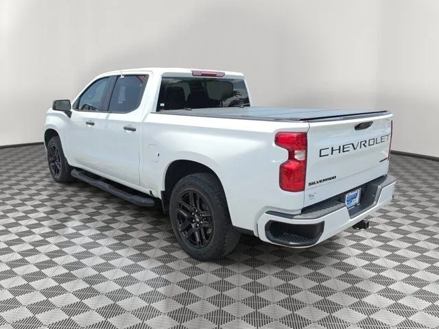 2024 Chevrolet Silverado 1500 Custom photo 4