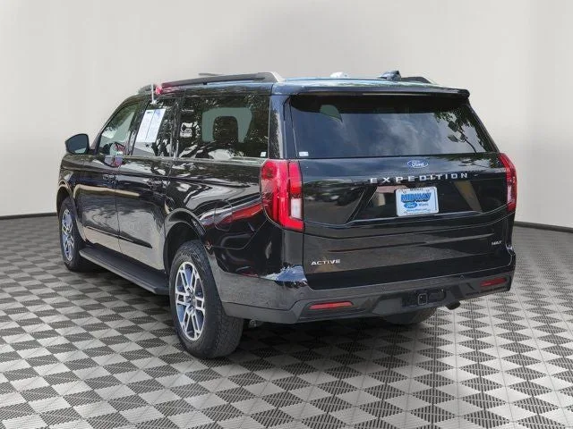 2025 Ford Expedition Max Active photo 4