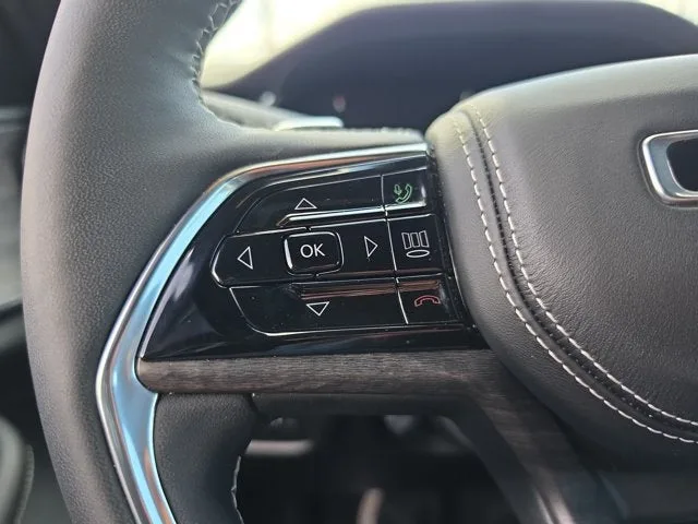 2024 Jeep Grand Cherokee L Overland 4WD photo 25