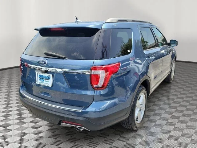 2018 Ford Explorer XLT photo 6