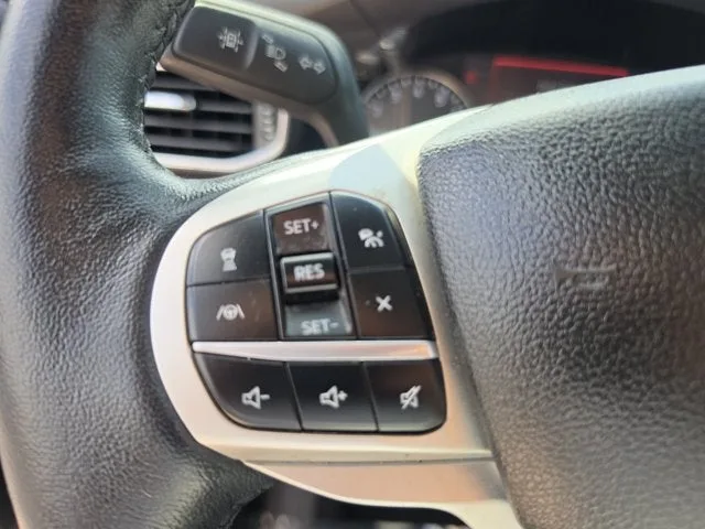 2023 Ford Explorer Limited photo 23