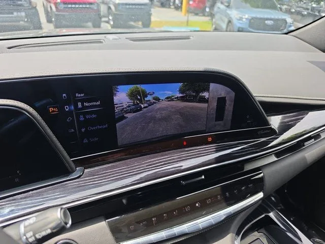 2023 Cadillac Escalade ESV Sport photo 28