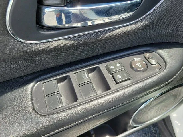 2022 Honda HR-V EX photo 17
