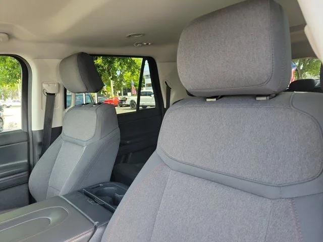 2025 Ford Expedition Max Active photo 18