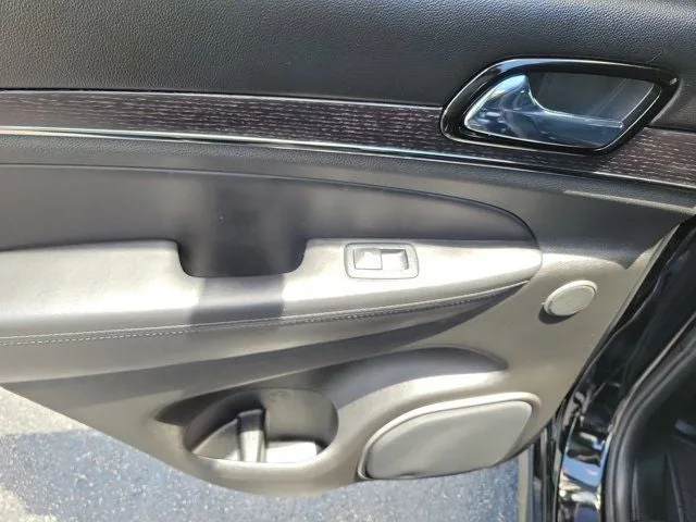 2019 Jeep Grand Cherokee High Altitude photo 11