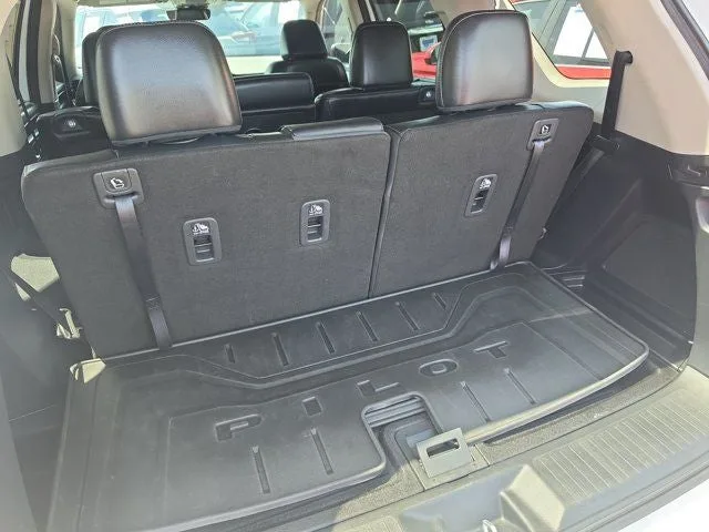 2024 Honda Pilot EX-L 8 Passenger photo 6