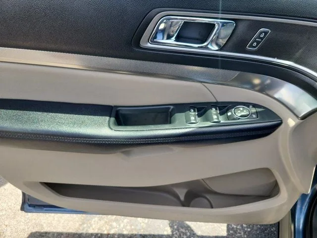 2018 Ford Explorer XLT photo 15