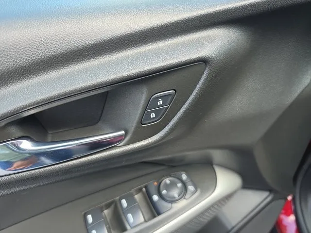 2024 Chevrolet Trax LS photo 20