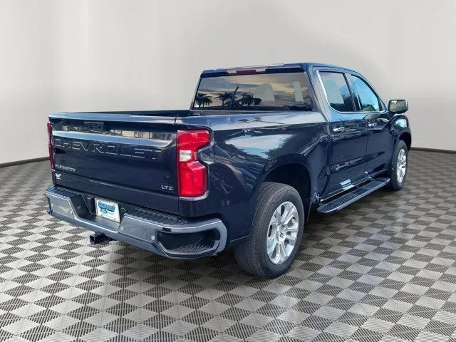 2022 Chevrolet Silverado 1500 LTZ photo 5