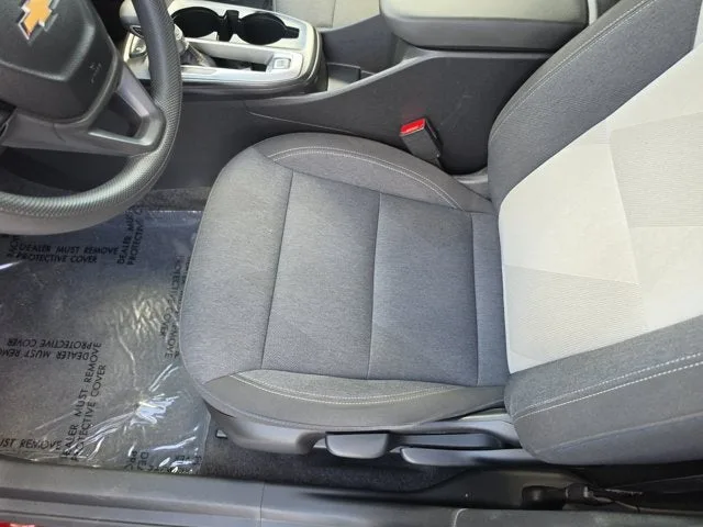 2024 Chevrolet Trax LS photo 22