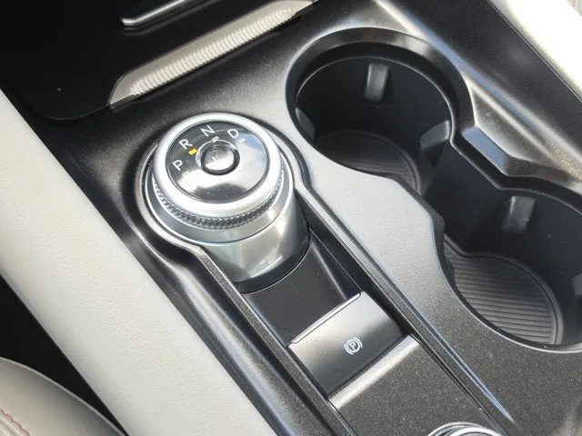 2025 Ford Explorer Active photo 29