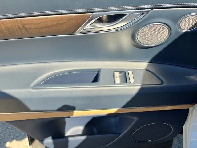 2021 Genesis GV80 2.5T photo 12