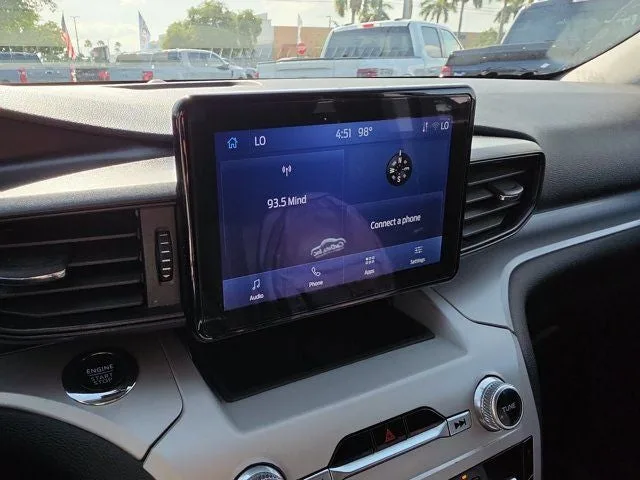 2023 Ford Explorer XLT photo 20