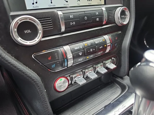 2019 Ford Mustang EcoBoost Premium photo 23