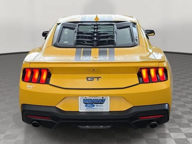 2024 Ford Mustang GT Premium photo 5