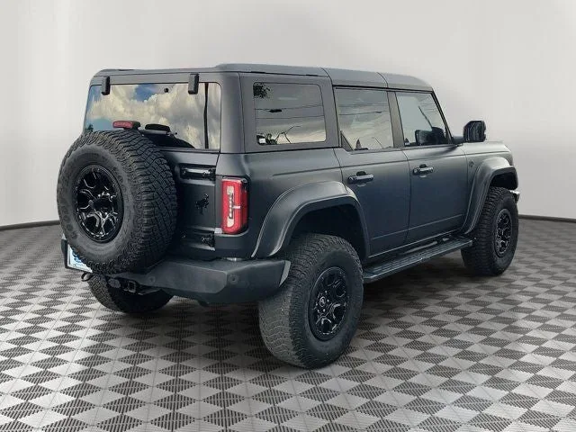 2021 Ford Bronco Wildtrak photo 6