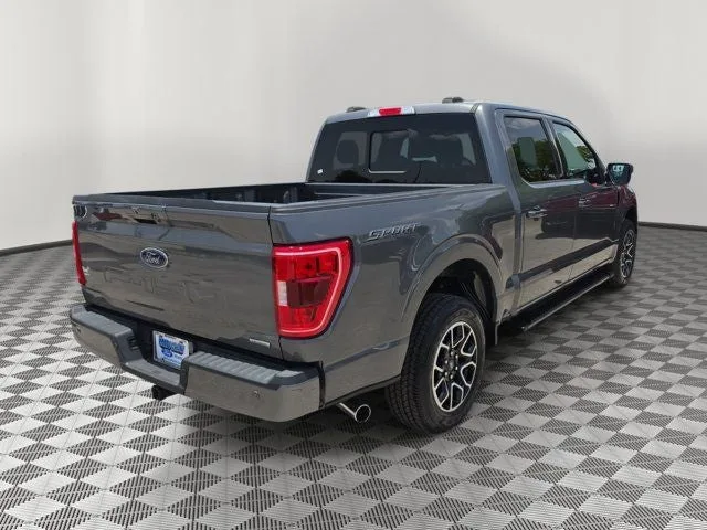 2023 Ford F-150 XLT photo 5