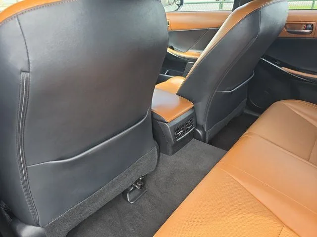 2024 Lexus IS 300 photo 14