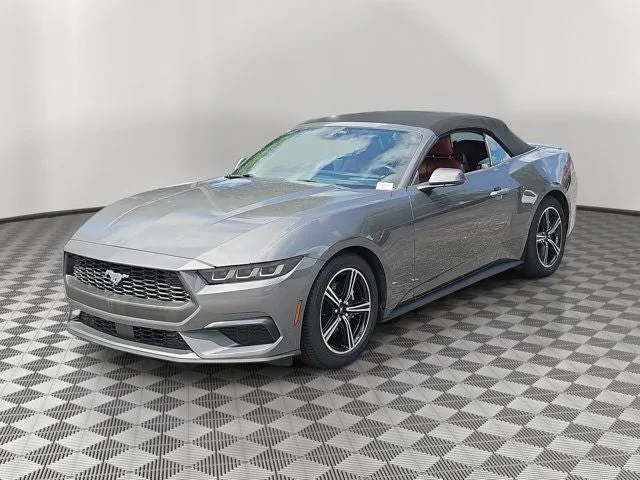2024 Ford Mustang EcoBoost Premium photo 3