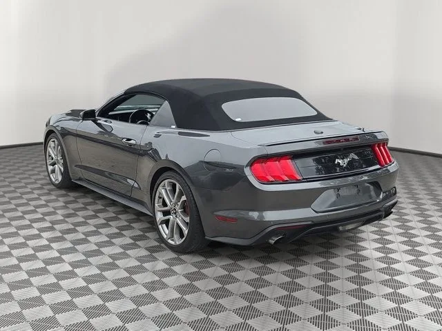 2019 Ford Mustang EcoBoost Premium photo 4