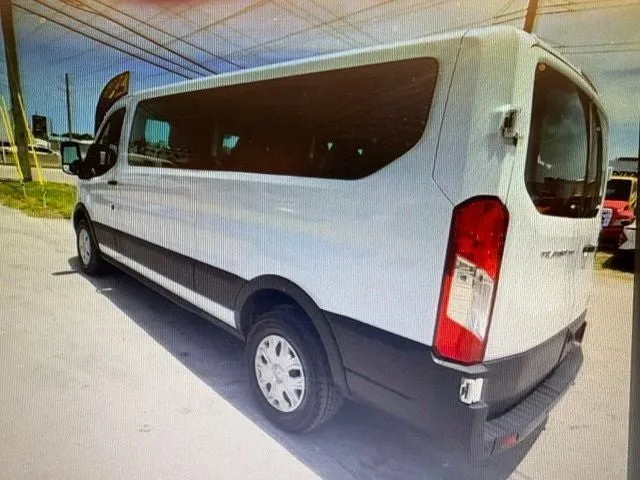 2023 Ford Transit-350 XLT photo 2