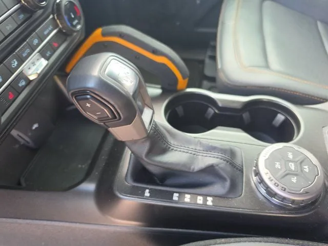 2022 Ford Bronco Badlands photo 23