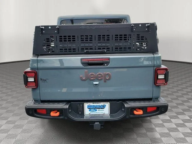 2025 Jeep Gladiator Mojave photo 5