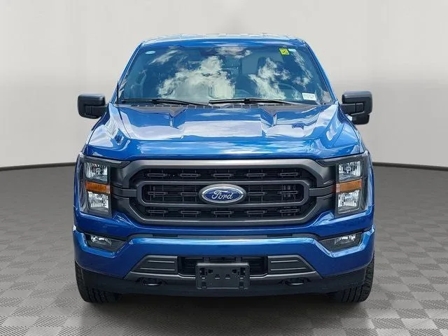 2023 Ford F-150 XLT FX4 Sport photo 2