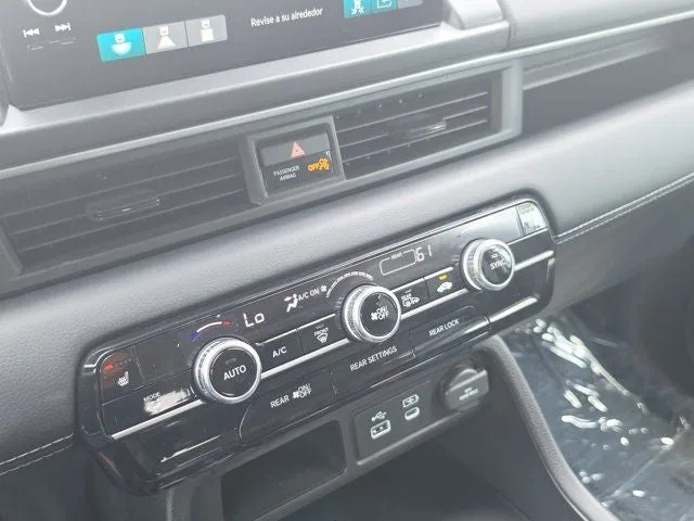 2024 Honda Pilot EX-L 7 Passenger photo 24
