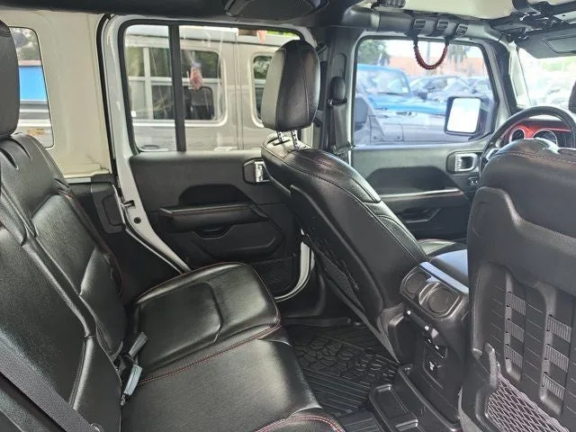 2020 Jeep Wrangler Unlimited Rubicon photo 14