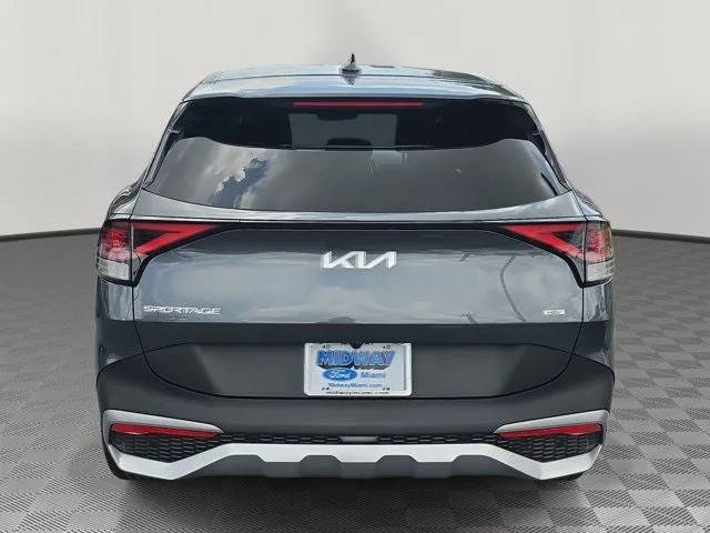 2024 Kia Sportage Hybrid LX photo 5