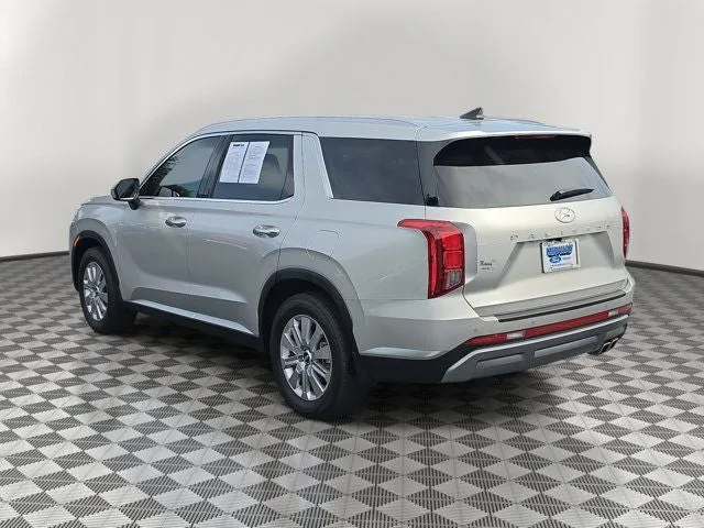 2025 Hyundai Palisade SEL photo 4