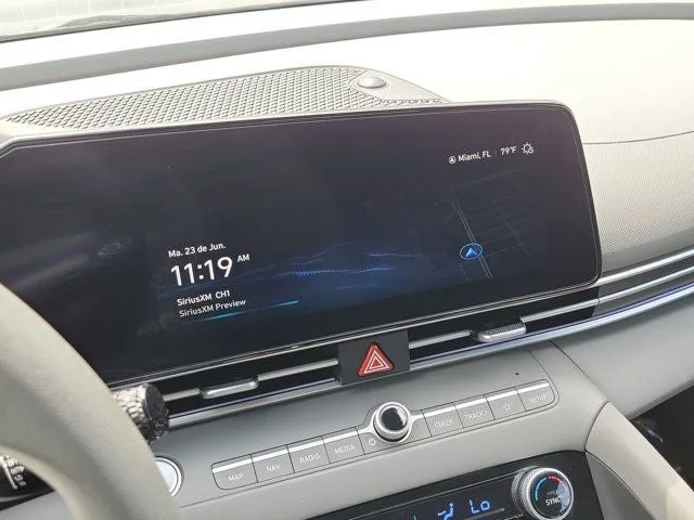 2024 Hyundai Elantra SEL photo 19