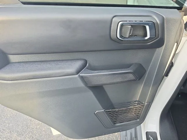 2025 Ford Bronco Outer Banks photo 13