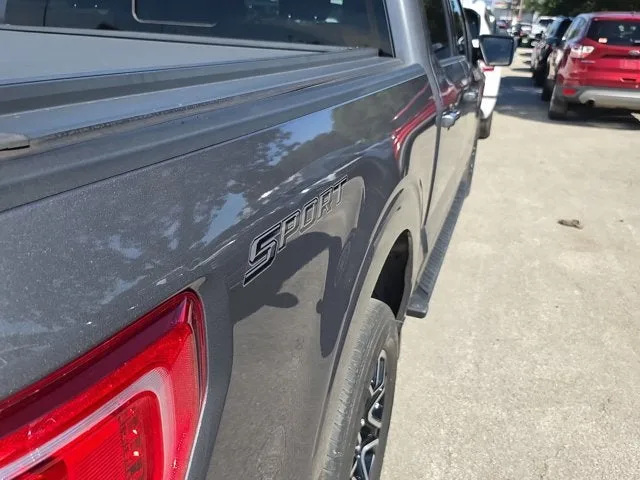 2023 Ford F-150 XLT Sport photo 6